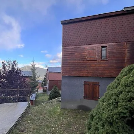 Mitoyen Au Coeur Des Angles, Proche Pistes Et Commerces, 2 Ch, Mezzanine, Balcon - Fr-1-593-98 *